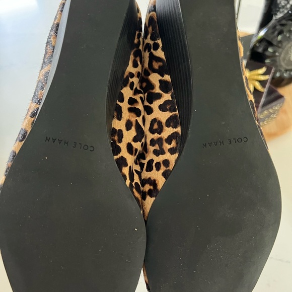 Cheetah print black wedges. Cole Hann size 10. True to size - Picture 4 of 4